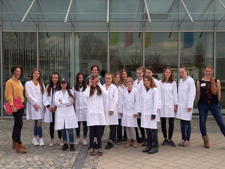Ein Zukunftstag für Mädchen – werde Wissenschaftlerin!