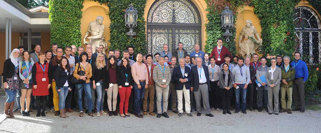 Mehr als 70 Neutronenforscher aus Europa und Übersee beim JCNS-Workshop 2015